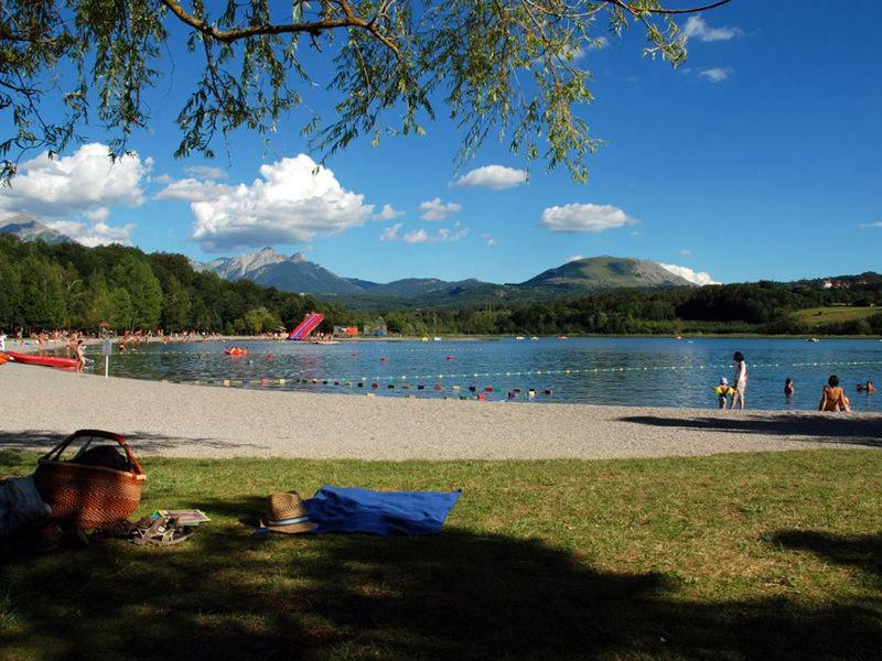 Vacances à la montagne Saint-Julien-en-Champsaur Exterior foto